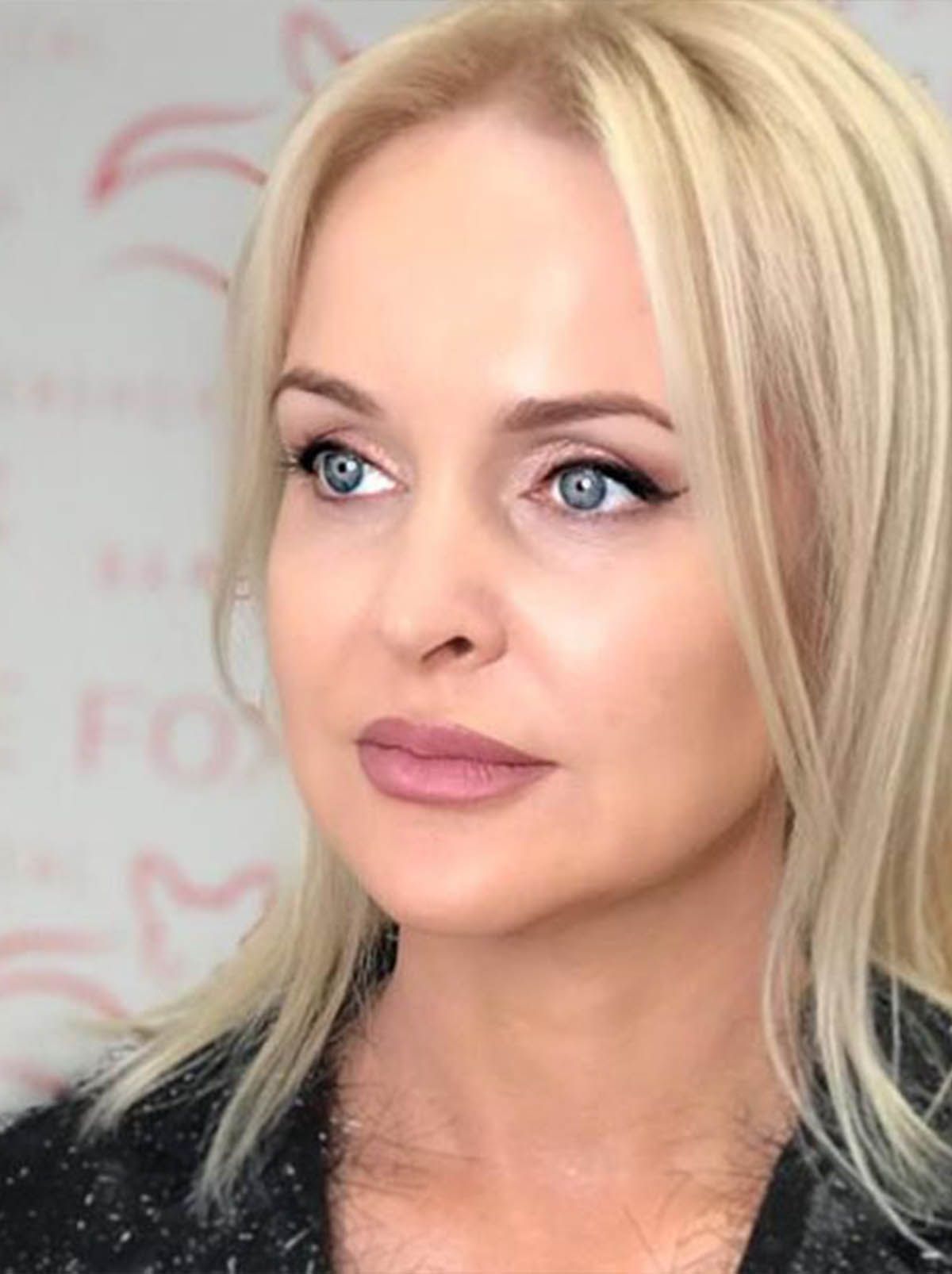 White fox, княжье озеро, елена логинова, интервью с еленой логиновой, 

бьюти, бьюти тренды, косметология, мода, стиль, уход за собой, уход за телом, уход за кожей, красота, уход за волосами, косметика, декоративная косметика, новинки, золотое яблоко, ботокс, гилауроновая кислота, врач-косметолог, косметологический центр, салон красоты, студия красоты, спа, телассо, телассо-терапия,массаж, мейк ап, маникюр, педикюр,


мода, стиль, имидж, имидж-тренды, женская мода, мужская мода, стильные бренды, одежда, дома моды, шоппинг, ювелирные дома, ювелирные украшения, бутики, антиквариат, недели моды, модные показы, имидж-эксперты, эксклюзив, коллекции одежды, тенденции моды, люкс, лакшери тренды, предметы роскоши, премиум стиль, премиум мода, стилист, шоппер, показ мод, подиум, модный журнал, vogue, тренд, зима-лето, весна-осень, окрашивание волос, модная стрижка, конкурс красоты, luxury, барвиха лакшери вилладж, luxury village, аутлет, аутлет ве москоу, аутлет новая рига, крокус молл, 


здоровье, зож, здоровый образ жизни, крепкое здоровье, йога, иммунитет, правильный образ жизни, медицина, врач, доктор, педиатр, стоматолог, женский врач, женская консультация, психолог, терапевт, хирург, ильинская больница, лапино, роддом, поликлиника, больница, клиника, частная клиника, семейный врач, лечение, коронавирус, реабелитация, зависимость, госпиталь Лапино, госпиталь, анализы,


Рублёвка, Новая Рига, На Рублёвке Life, На Новой Риге Life, Барвиха, Горки-10, Новости Рублёвки, Новости Новой Риги, Новорижское Шоссе, Рублёво-Успенское Шоссе, Газета На Рублёвке, Газета о Рублёвке, Газета На Новой Риге, Газета о Новой Риге, Всё о Рублёвке, Всё о Новой Риге, отдых на Рублёвке, отдых на Новой Риге, организации на Рублёвке, организации на Новой Риге, портал о Рублёвке, портал о Новой Риге, справочник Рублёвки, справочник Новой Риги, афиша Рублёвки, афиша Новой Риги, события на Рублёвке, события на Новой Риге, Рублевка, На Рублевке Life, На Рублевке Лайф, Горки 10, Рублево Успенское шоссе, Газета на Рублевке, жк Новая Рига, Новая Рига, Новая Рига сайт, Рублева Успенское шоссе, Горки 2, Раздоры, деревня Жуковка, Элитный района, на районе, Архангельское, Истра, Красногорск, Одинцовский, Подушкино, Лапино, Усово, Ильинское, Петрово-дальнее, Миллениум, Крокус сити, на районе, элитный район, Шульгино, Подушкино,
