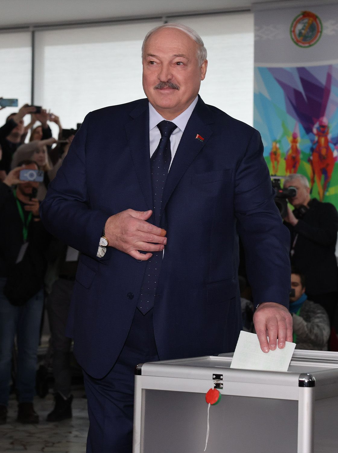 Лукашенко снова в деле